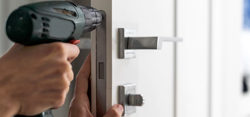 Locksmith For Lock Replacement Near Me in Palatine