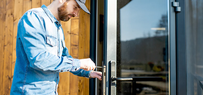 Frameless Glass Storefront Door Locks Replacement in Palatine