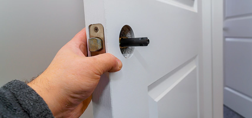 Nighttime Locksmith For Lock Repair in Palatine