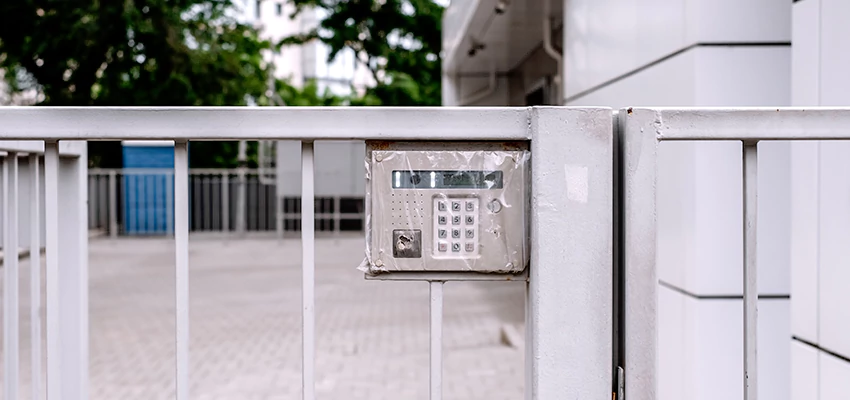 Gate Locks For Metal Gates in Palatine